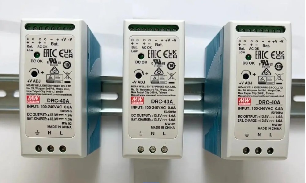 明緯封裝模塊電源，小巧精悍，為設(shè)備空間減負(fù)
